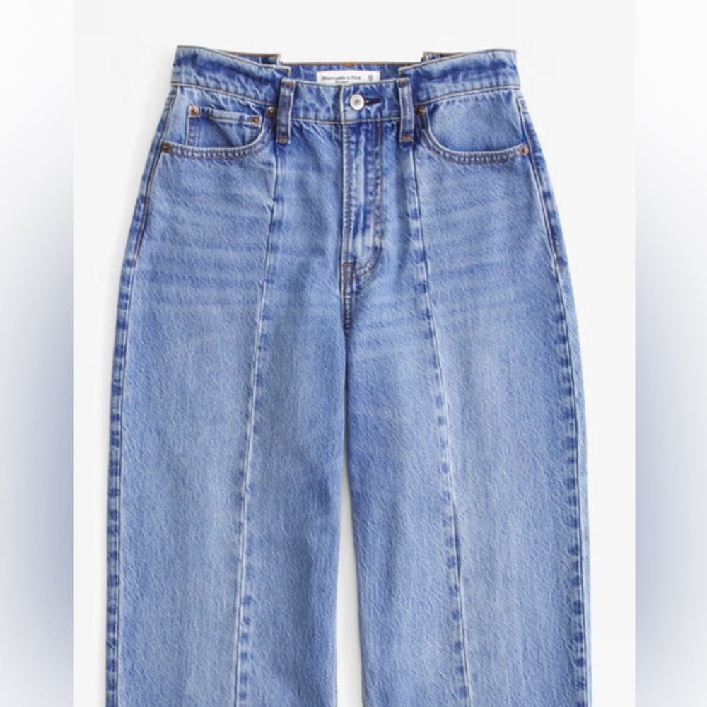 Abercrombie & Fitch the 90s straight ultra high rise jean
